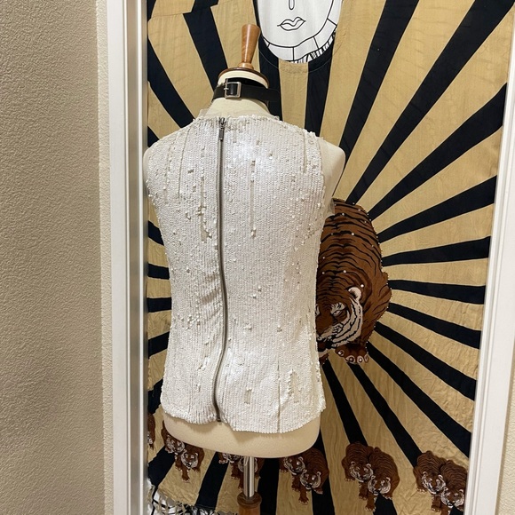 🌈 Beautiful embroidered contemporary top - Picture 8 of 11